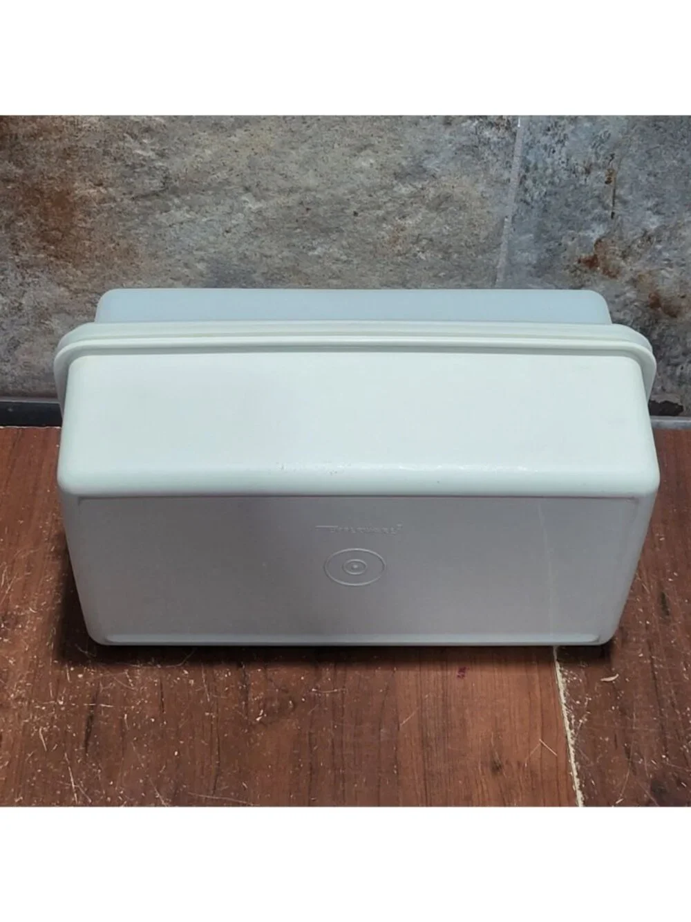 Vintage Tupperware Loaf Keeper Bread Container Lid
